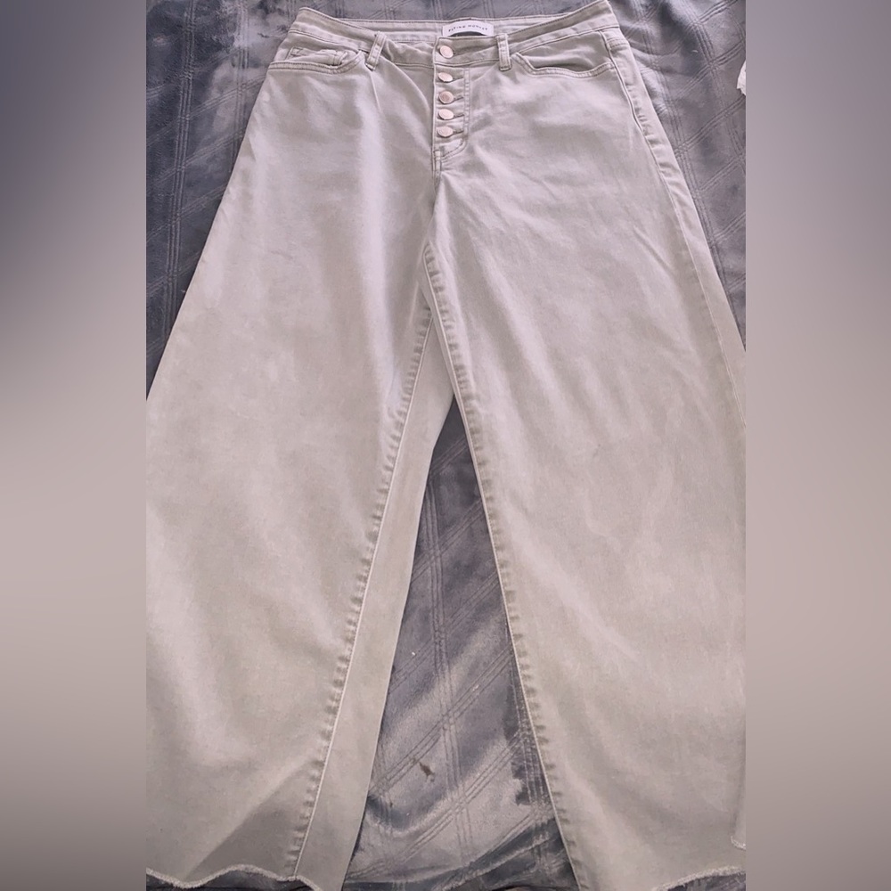 FLYING MONKEY OLIVE HIGH RISE BUTTON UP CROP | SIZE 29 | good condition